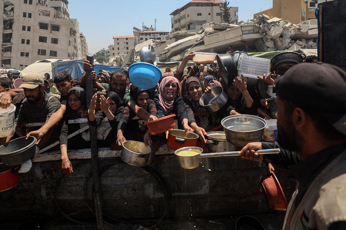 La cara más trágica del genocidio: el hambre como bombas