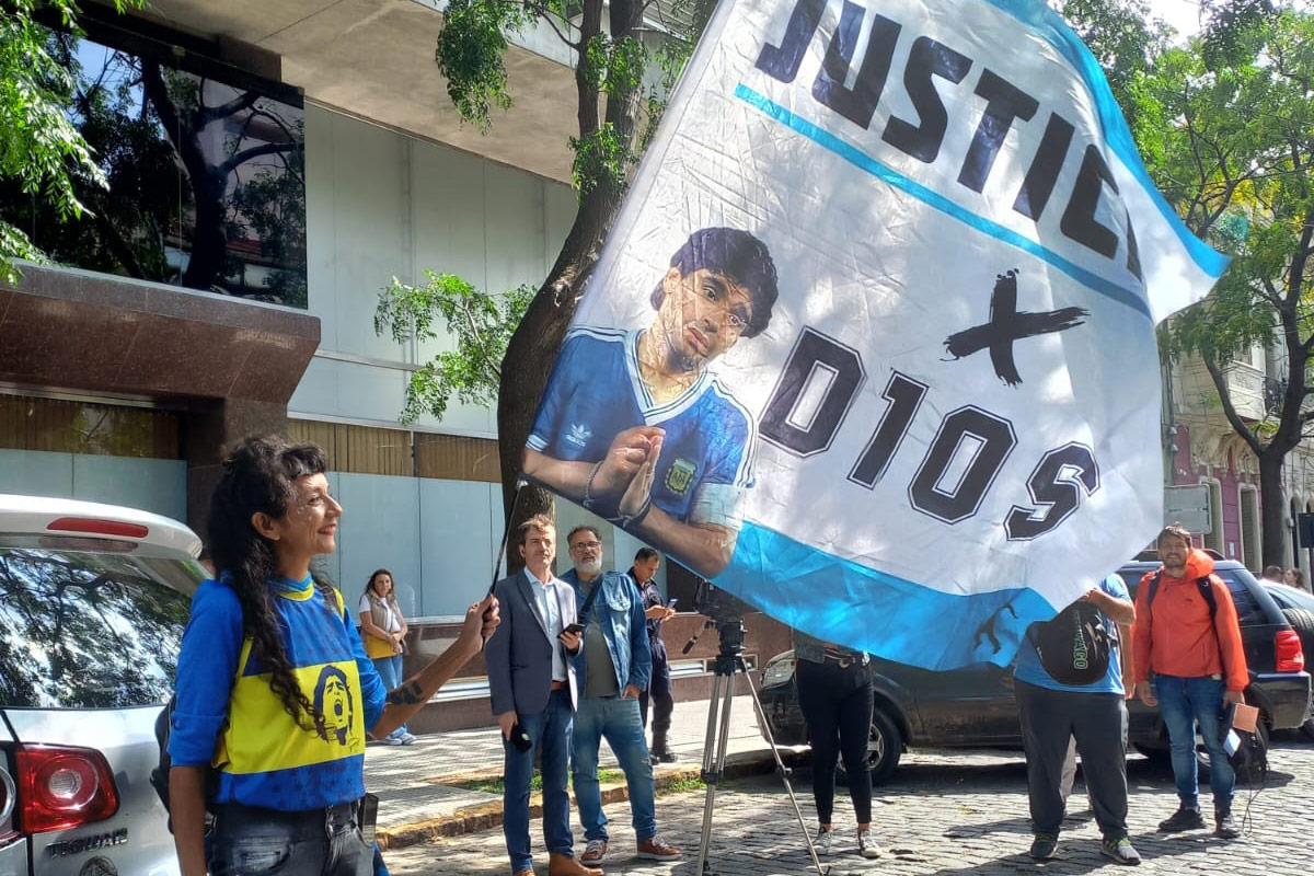 Caso Maradona: ratificaron la fecha del juicio y habrá más de 100 testigos
