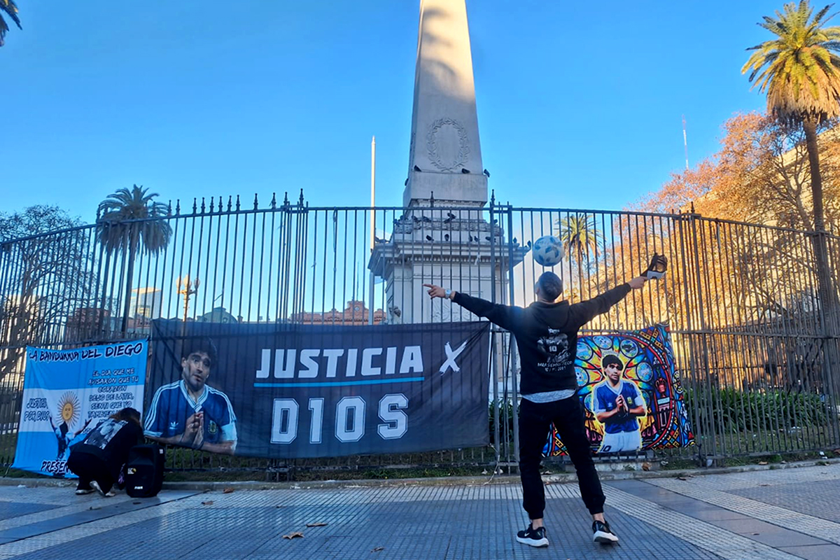 Justicia por D10S: una bandera que no se baja en Plaza de Mayo