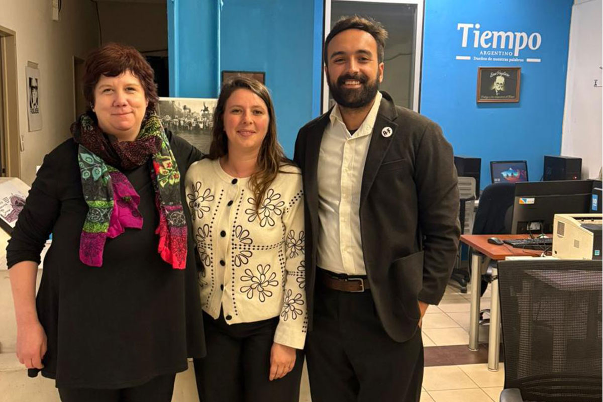 La visita de Reporteros Sin Fronteras a la redacción de Tiempo