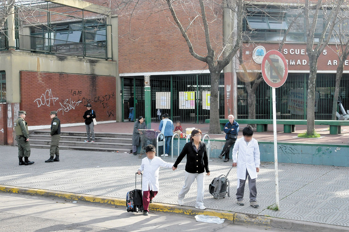Cooperadoras escolares en crisis: una situación que pone en jaque la educación pública porteña