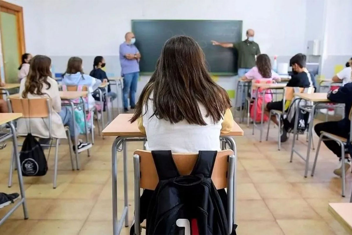 Reforma educativa PRO: menos cursos, docentes y materias