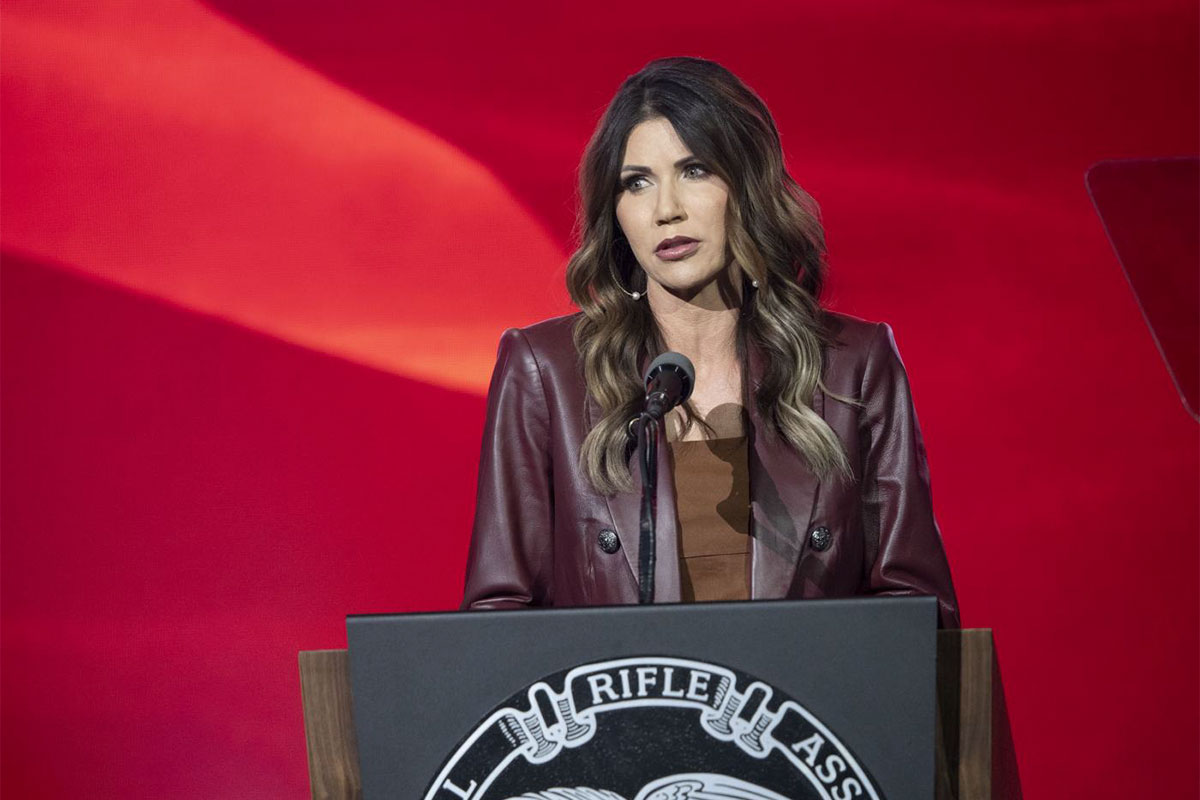 Milei recibirá a la funcionaria de Trump encargada de perseguir inmigrantes