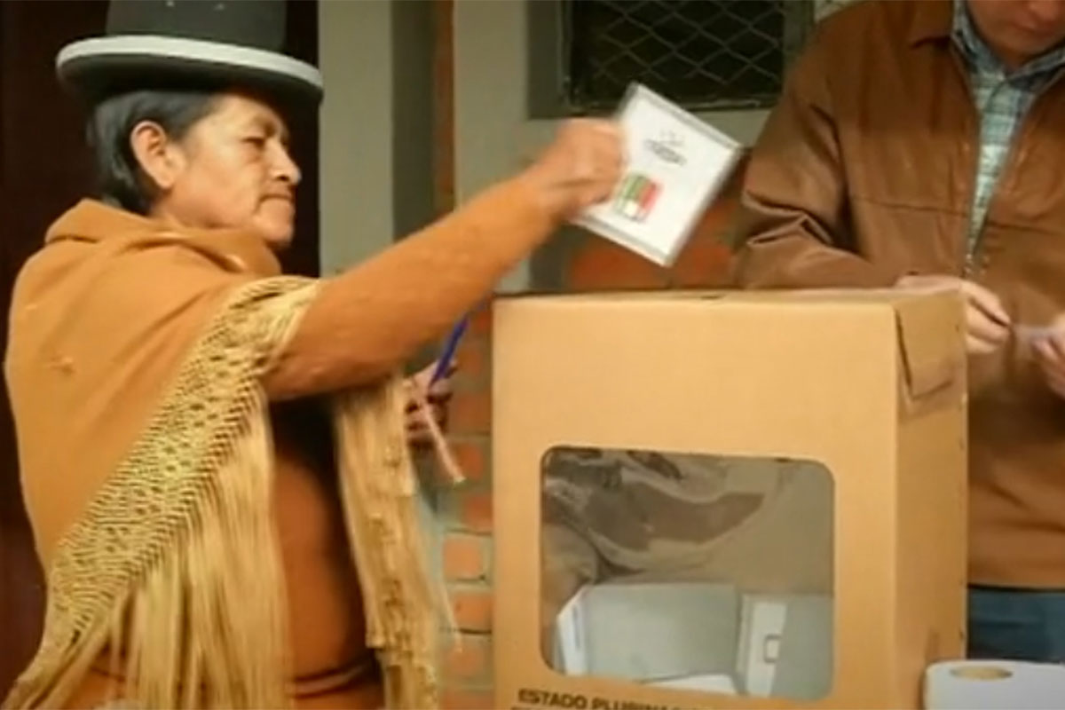 Los procesos políticos no se mantienen: si no avanzan, retroceden