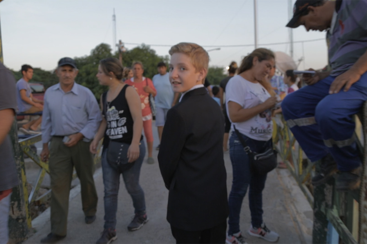 “El príncipe de Nanawa”: un niño frente a cámara y diez años de ternura, crisis y transformación