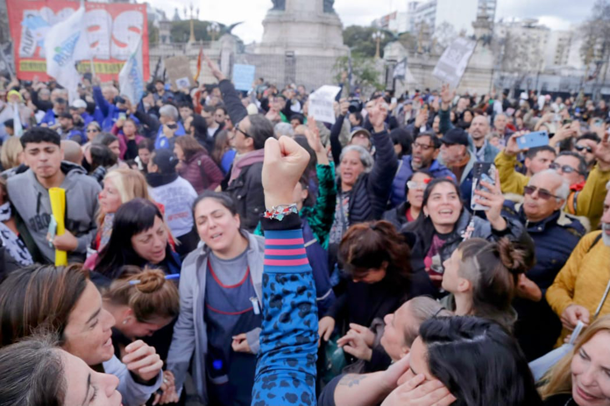 Los discas dimos el primer golpe de impacto al gobierno