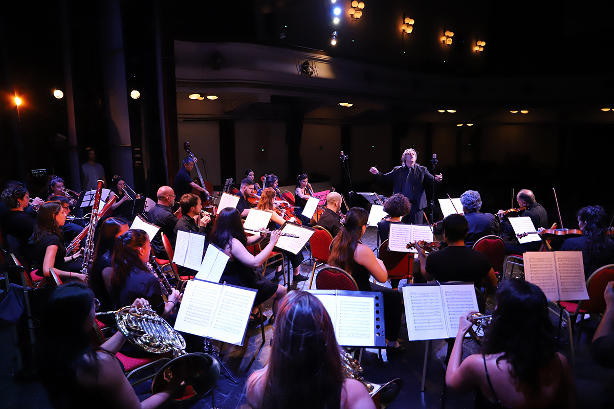 La Pequeña Orquesta y un nuevo concierto: “Conexión Sinfónica”