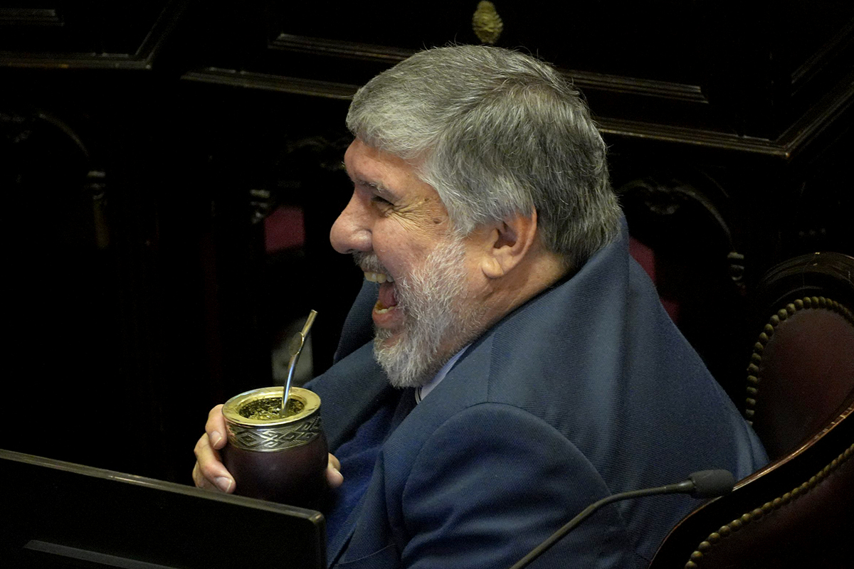 De Mayans a Bullrich, al comienzo de la discusión por la Reforma Laboral: “Hacen lo que se les canta las pelotas” 1 De Mayans a Bullrich, al comienzo de la discusión por la Reforma Laboral: “Hacen lo que se les canta las pelotas”