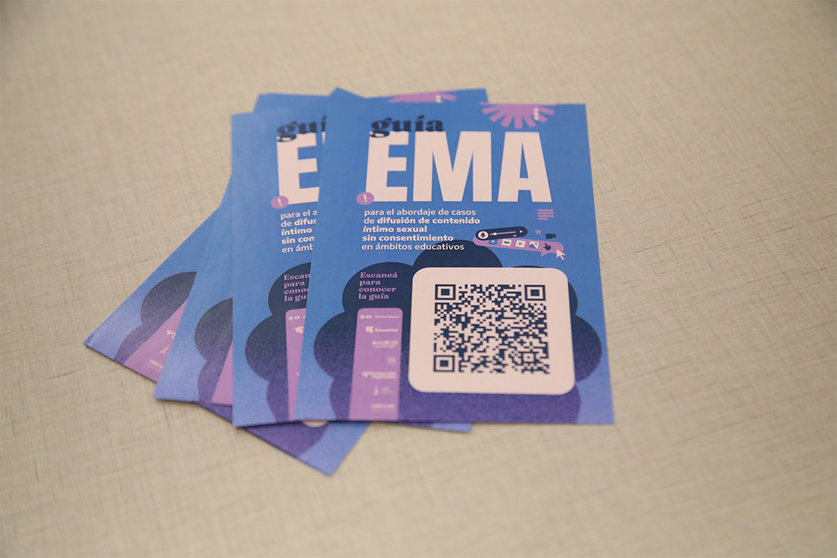 Guía Ema: un protocolo para abordar la violencia de género digital en ámbitos escolares