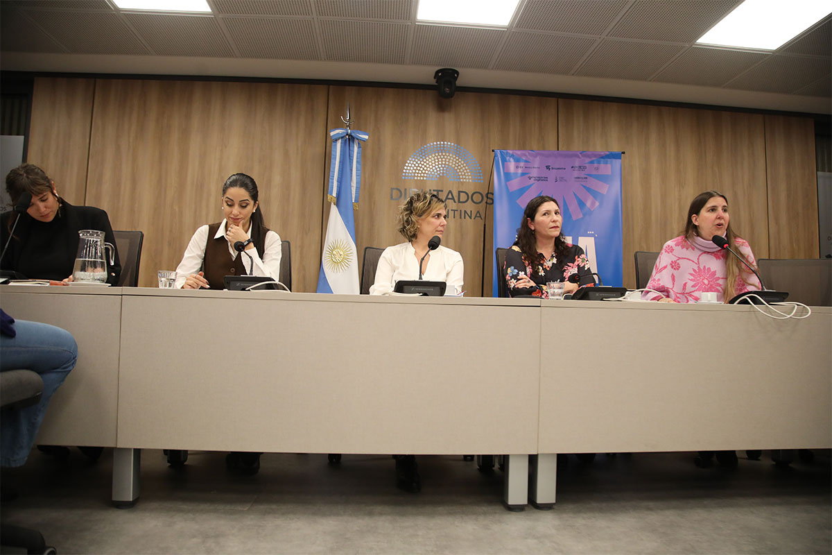 Guía Ema: un protocolo para abordar la violencia de género digital en ámbitos escolares