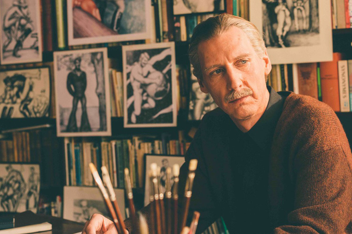 La historia de Touko Laaksonen o  “Tom of Finland”, un rebelde que dibujó el deseo sin pudor