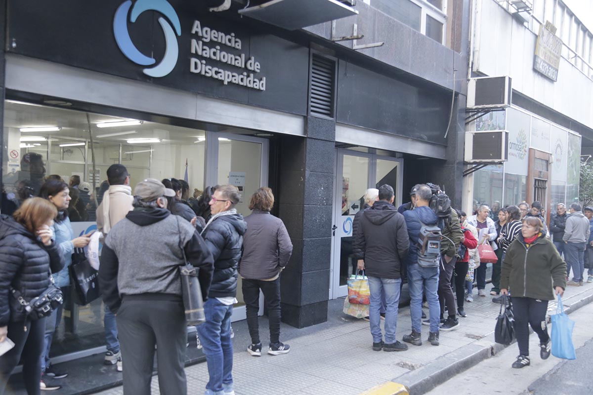 Discapacidad: la quita de pensiones sigue en medio del escándalo de las coimas