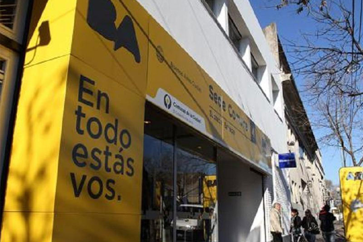 Veinte años de la Ley de Comunas: ¿por qué no se aplica plenamente?