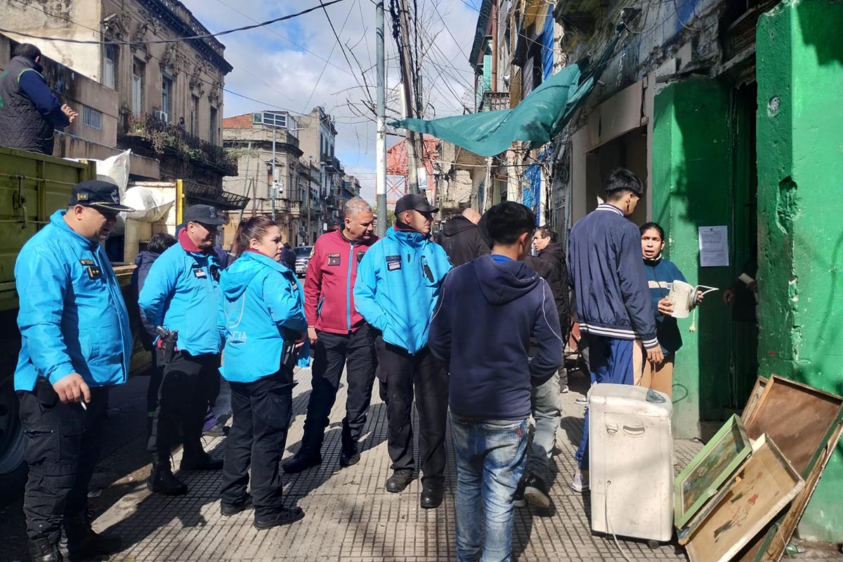 Más desalojos en el Sur porteño: sin informe técnico ni preaviso, el GCBA deja en la calle a más de 20 familias