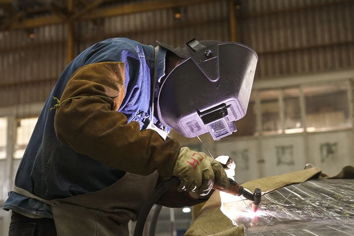 Día de la Industria: empresas reclaman un Estado presente para evitar la debacle