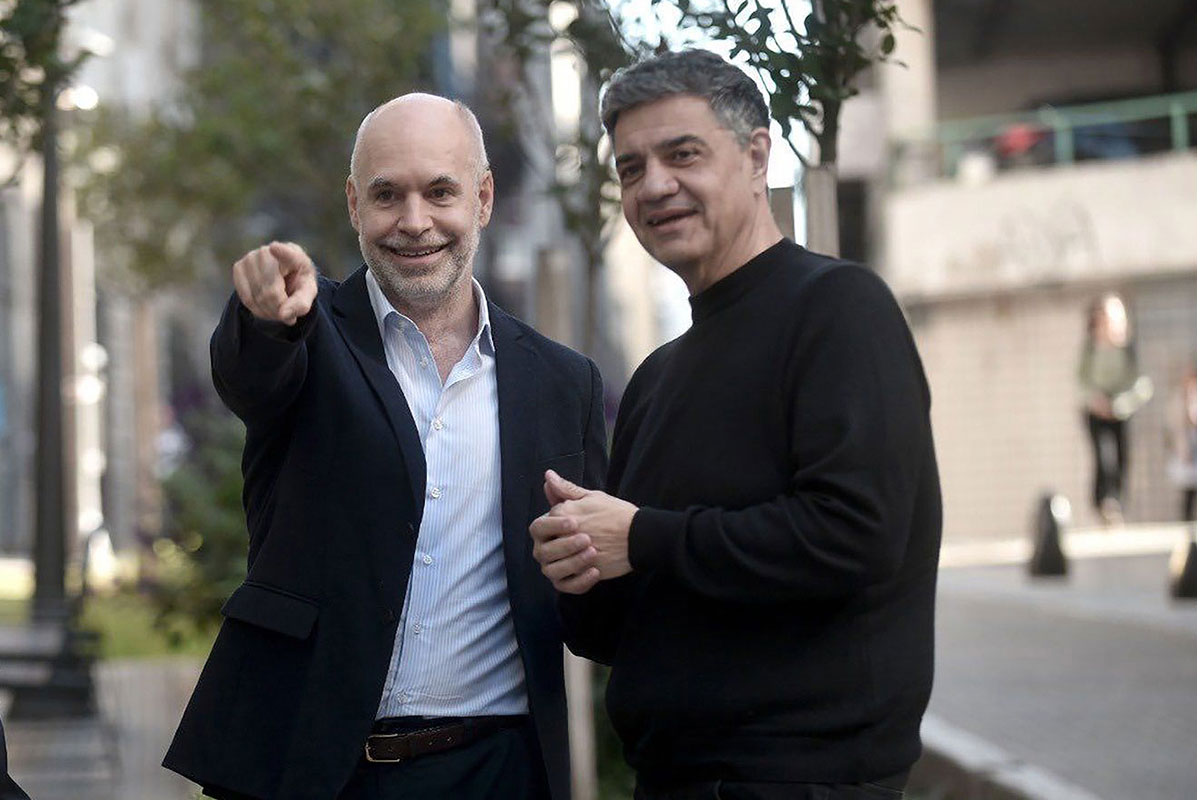 Uso de datos privados y espionaje: el PRO repite viejos vicios