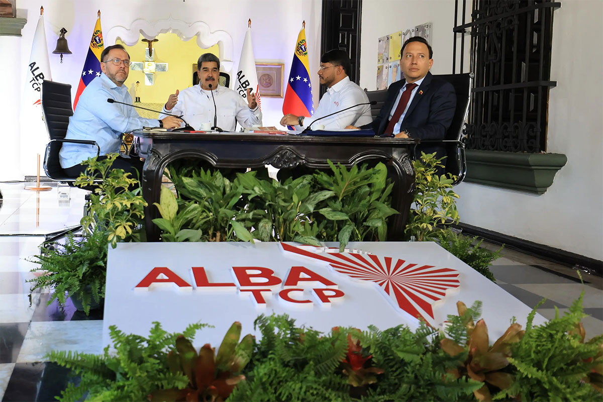 Venezuela, tan repleta de petróleo y tan cerca de Estados Unidos