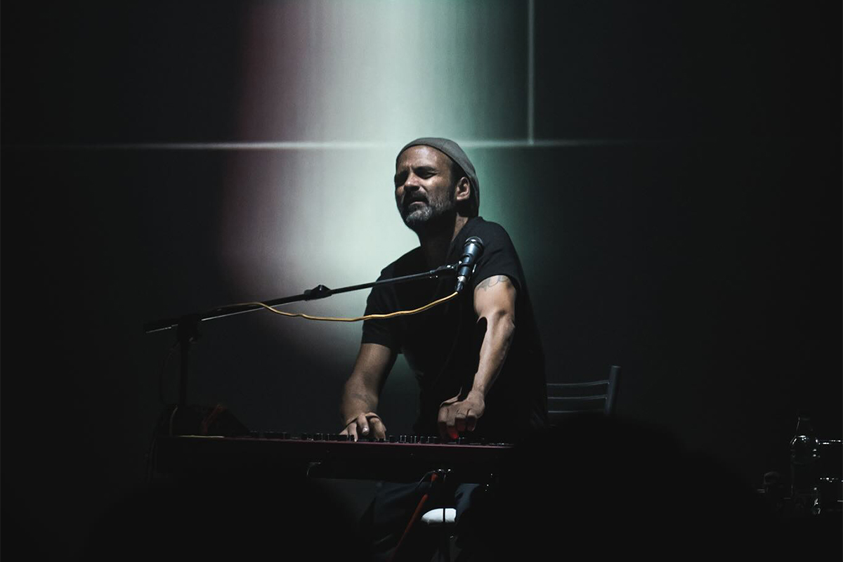 Agenda de Espectáculos con lo mejor de la semana: Bryan Adams, Jim Jarmusch, Darín, Nico Sorín y un festival solidario para los afectados por los incendios en la Patagonia 10 Agenda de Espectáculos con lo mejor de la semana: Bryan Adams, Jim Jarmusch, Darín, Nico Sorín y un festival solidario para los afectados por los incendios en la Patagonia