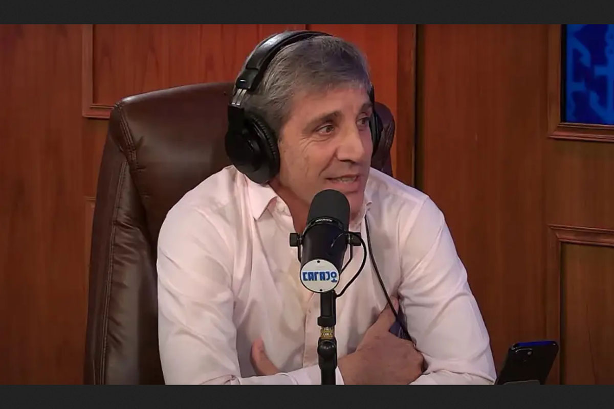 «Toto» Caputo tiene el 99,9% de su dinero fuera del país