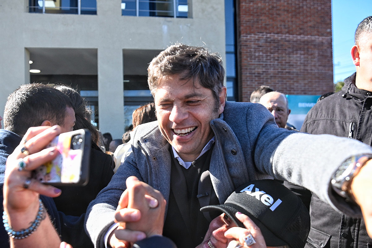 Axel Kicillof: “Acompañamos al pueblo en cada manifestación y con Fuerza Patria vamos a frenar a Milei”