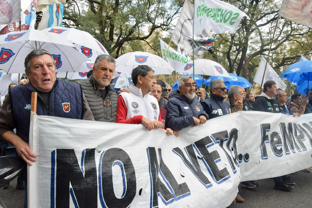 Los gremios marítimos y fluviales buscan blindar al Parlamento por la nulidad definitiva del DNU 340/25