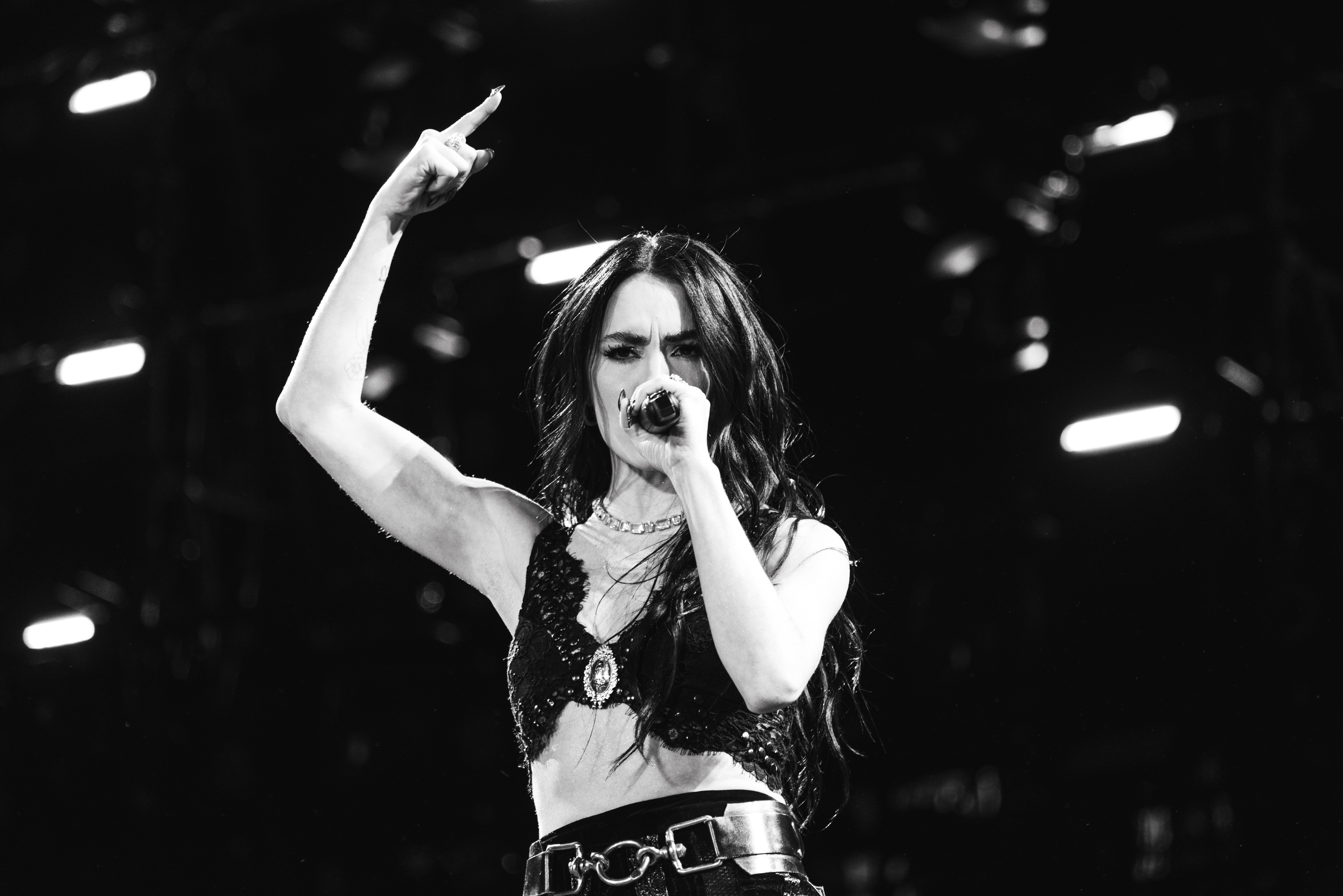 Lali confirmó que «Payaso» está dedicado a Milei