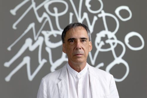 Arnaldo Antunes:  “No debemos resignarnos a la intolerancia y la violencia diarias”