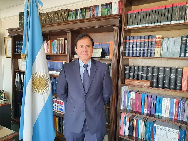 Los nexos con la Rosada del juez que le dio a Karina la cautelar y está acorralado por denuncias de acoso sexual