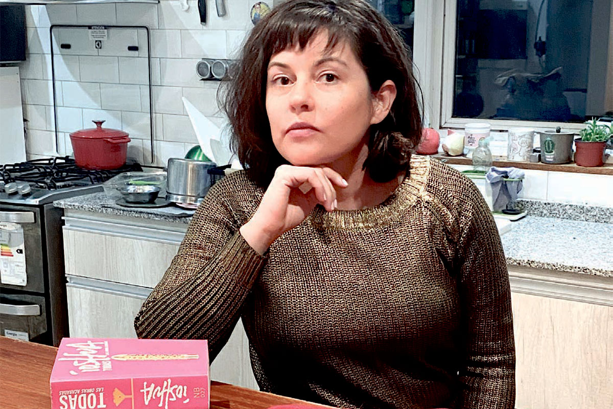 Mariana Komiseroff: «Históricamente se nos ha mostrado a las lesbianas como violentas»