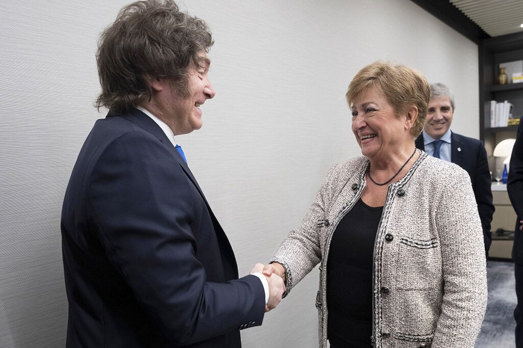 Llega Georgieva para respaldar a Milei en un contexto global difícil