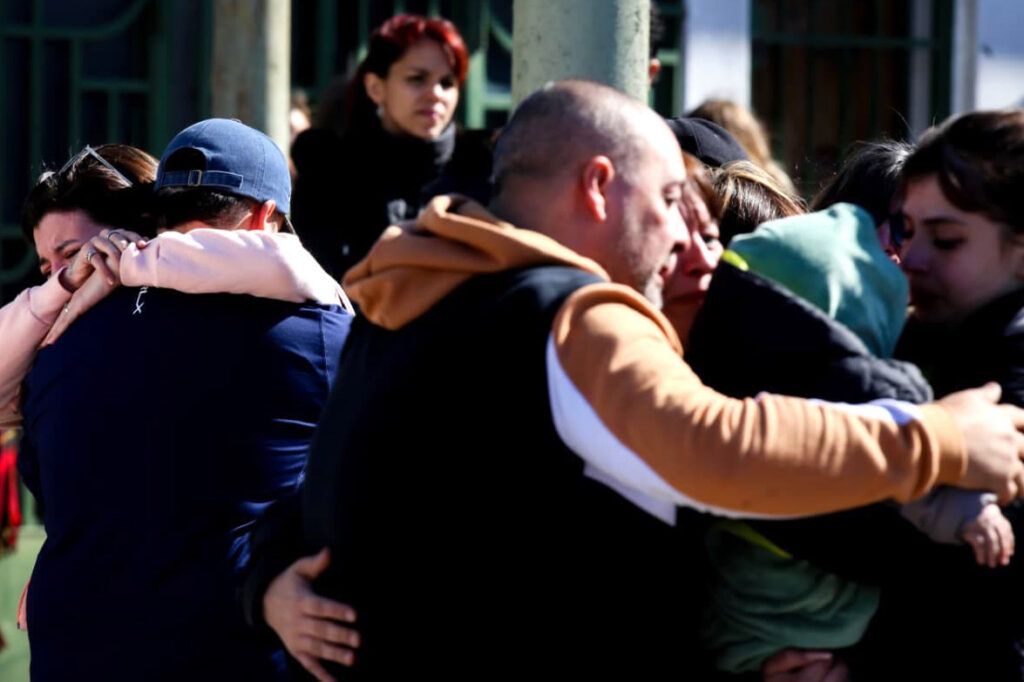 Despidieron a las víctimas del triple femicidio y esperan avances en la investigación del crimen