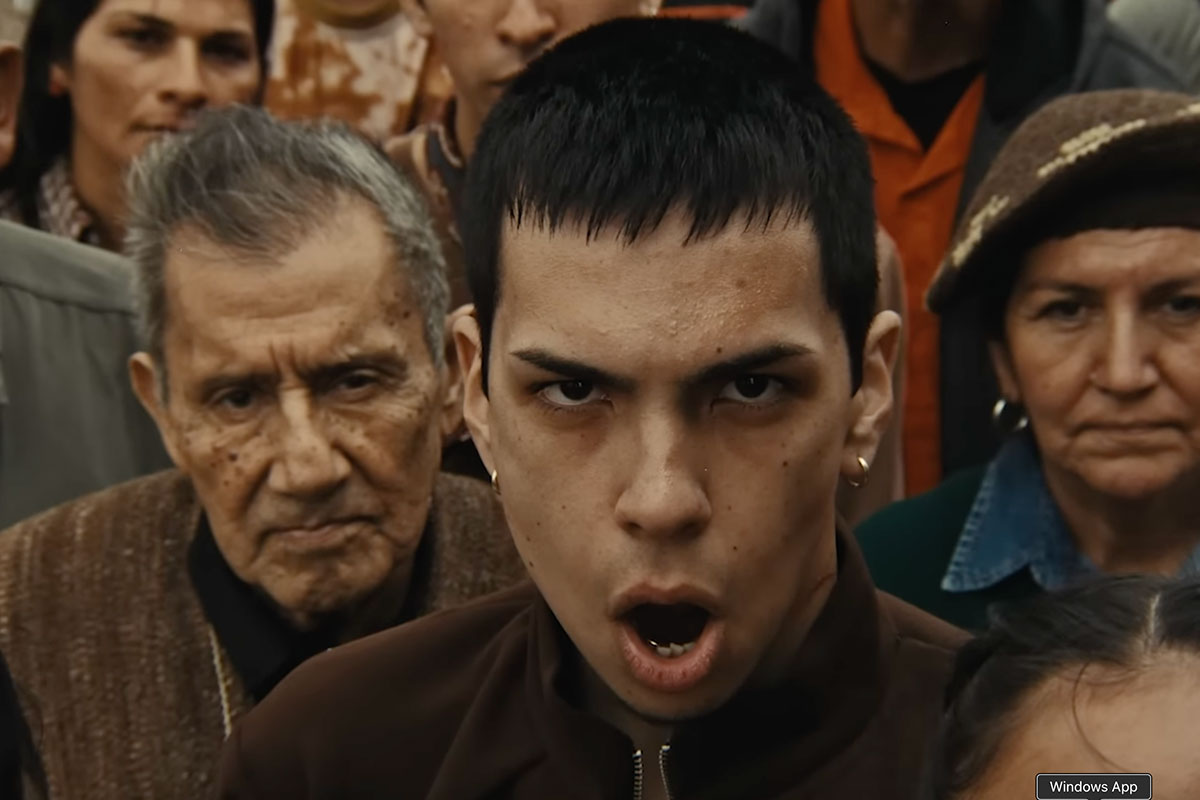 Milo J, entre la introspección y las raíces,  presentó «Bajo de la piel», primer adelanto de su nuevo disco