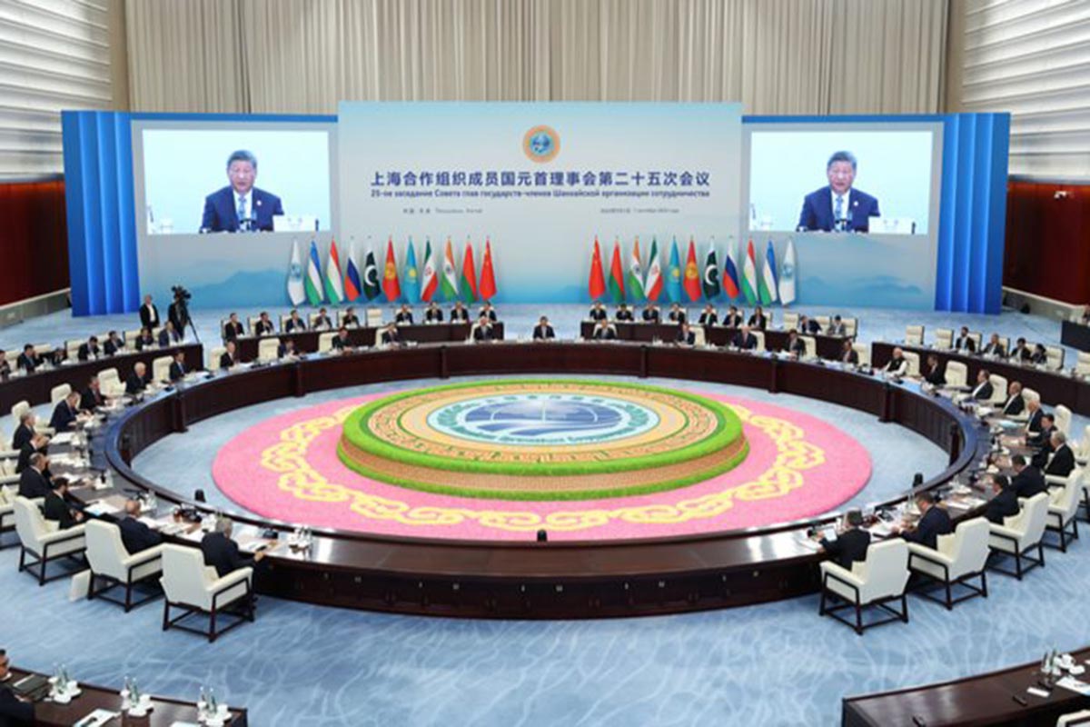 Xi Jinping lanza iniciativa de gobernanza global en la cumbre de la OCS