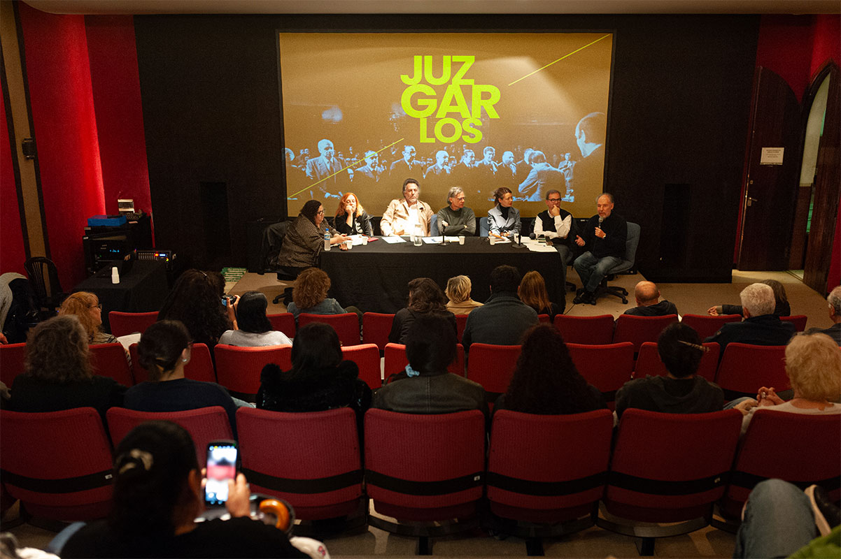 «Juzgarlos», un debate sobre un hecho fundacional para la democracia argentina