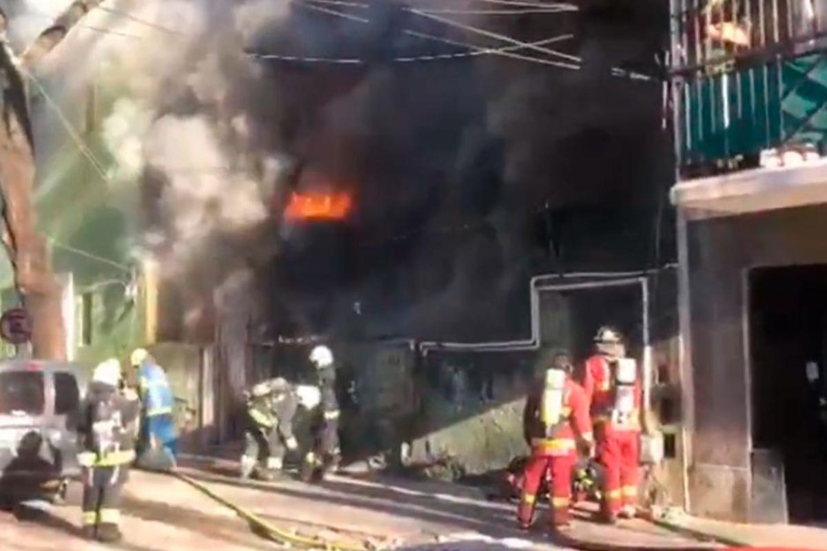 Incendio fatal en un conventillo de La Boca: murió un hombre con discapacidad