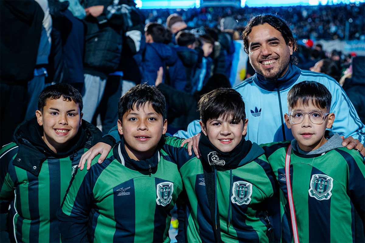 Noventa minutos en los que ver a la Selección (y Messi) volvió a ser una vivencia popular