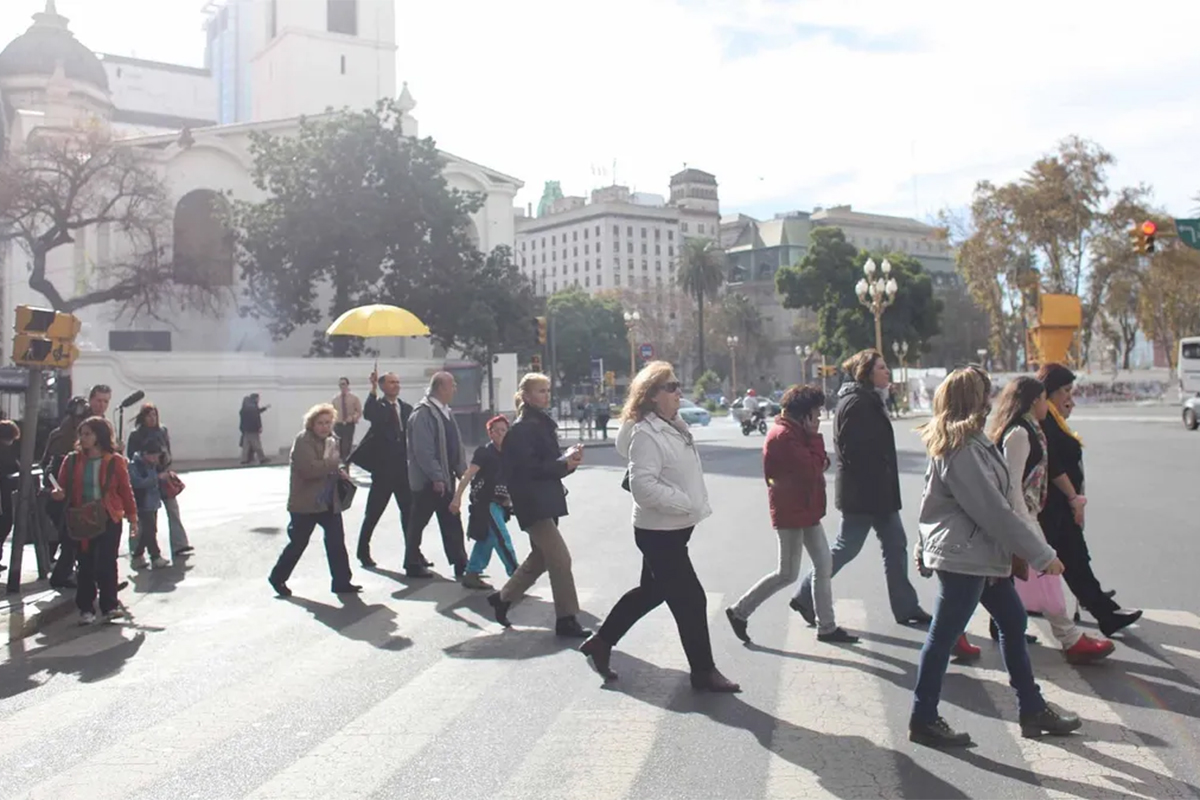 El debate por el cambio de huso horario: «La luz que necesitamos  es la de la mañana»