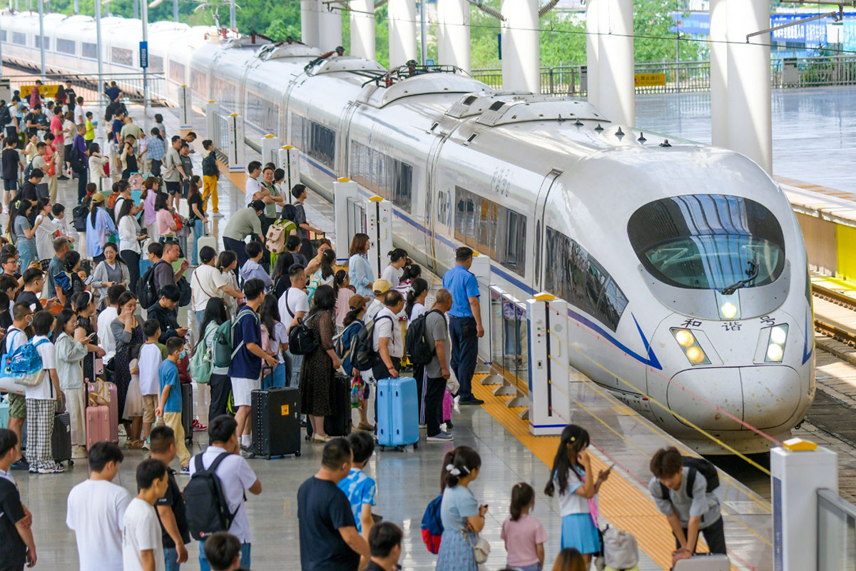 La locomotora china anda más rápido