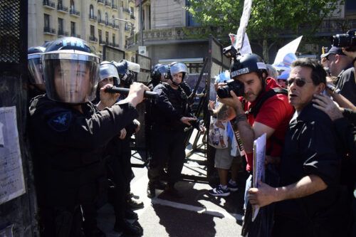 «No afecta ningún derecho»: los argumentos del gobierno para apelar el fallo contra el protocolo antiprotestas