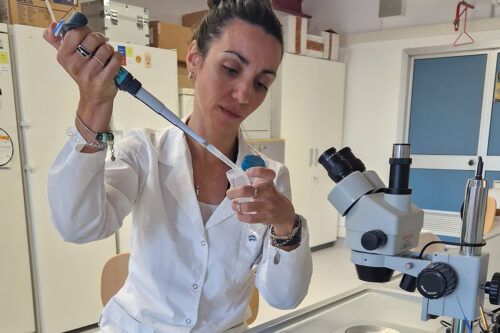 Se dedicó a la ciencia cuando su hermana nació con síndrome de down: «En los genes está la receta de lo que podemos llegar a ser»