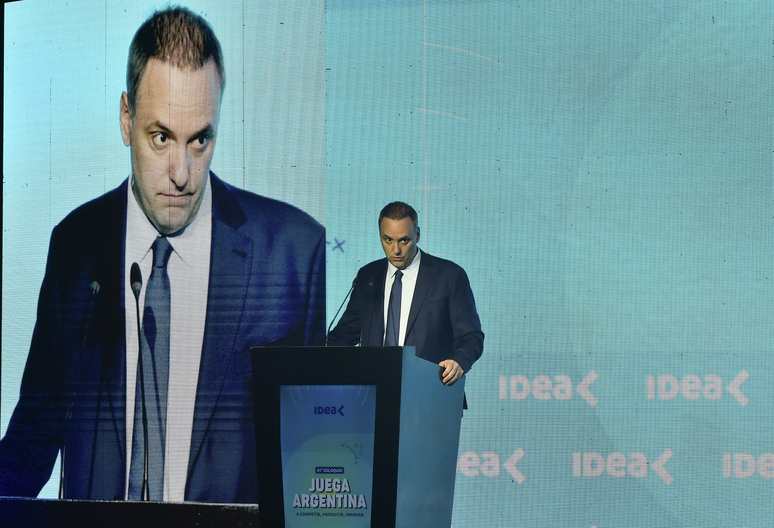 El Coloquio de Idea defiende las relaciones con China y va a fondo por la reforma laboral