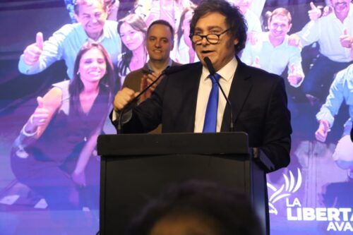 ¿Triunfo mileísta o derrota peronista? Cinco razones para entender los resultados