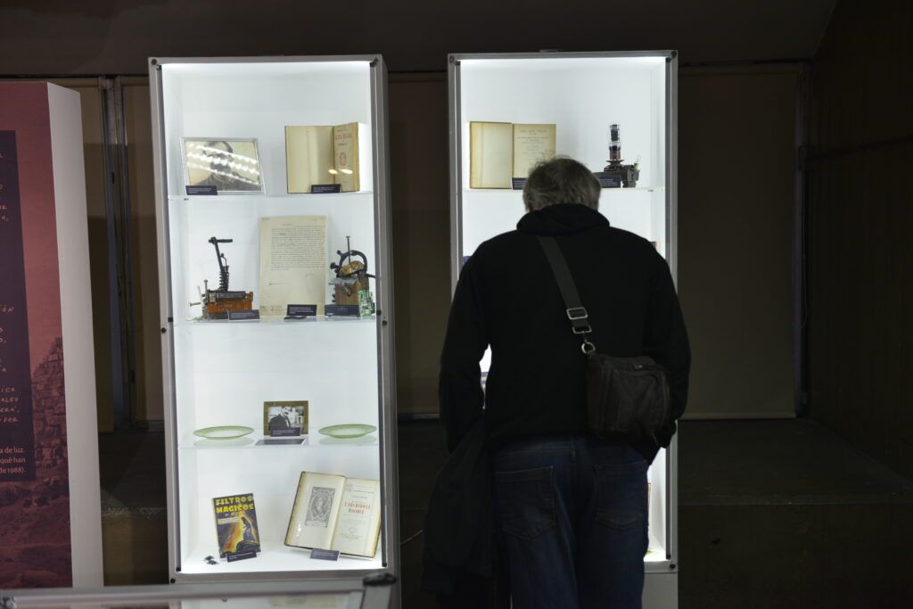 “Laiseca, el iniciado”: una muestra sobre la inclasificable genialidad del escritor