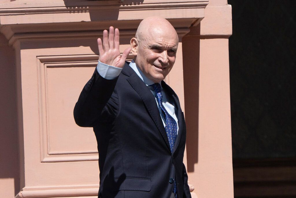 "No me bajo nada": Espert se reunió con Milei en Olivos y se aferró a la candidatura 1 "No me bajo nada": Espert se reunió con Milei en Olivos y se aferró a la candidatura