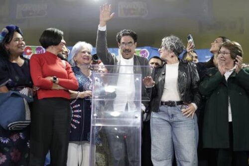 El senador Iván Cepeda ganó la consulta interna y será el candidato presidencial del oficialismo colombiano