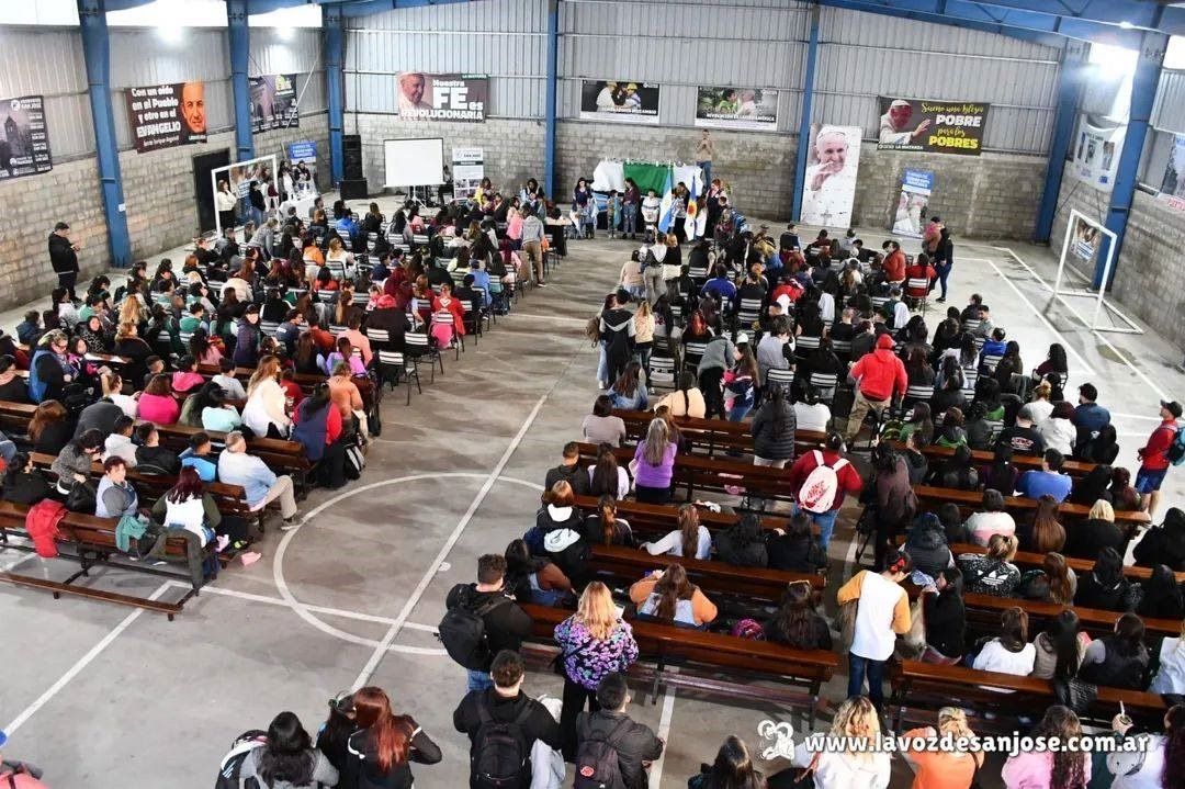 Maradona Villero: se viene la segunda edición de "Las 10 del 10" 3 Maradona Villero: se viene la segunda edición de "Las 10 del 10"