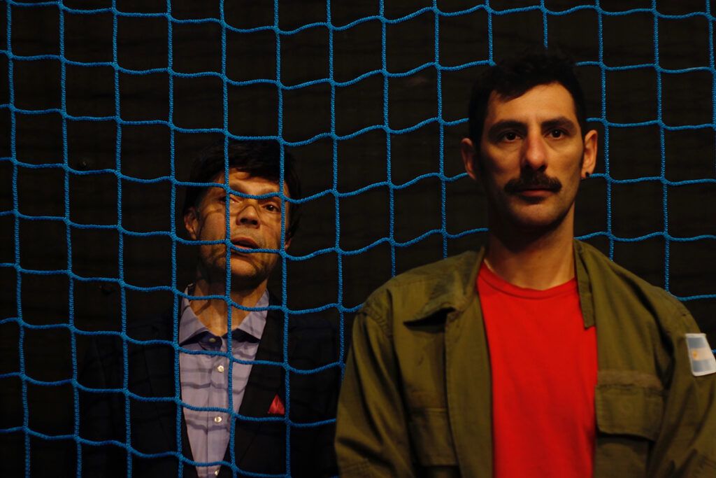 Arturo Wong Sagel: “La historia nos enseñó que Estados Unidos nunca hace nada sin una agenda secreta” 1 Arturo Wong Sagel: “La historia nos enseñó que Estados Unidos nunca hace nada sin una agenda secreta”