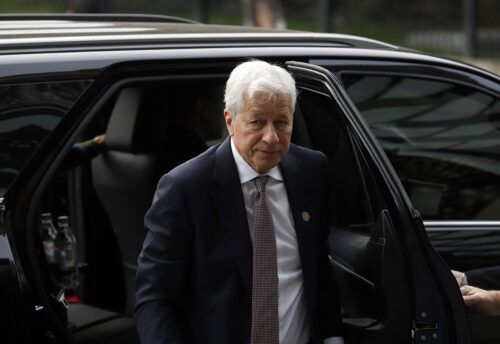 El JP Morgan reunió al establishment para garantizar la gobernabilidad de Milei