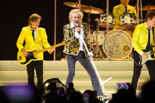 Rod Stewart repasó medio siglo de hits en una noche a la altura de su leyenda