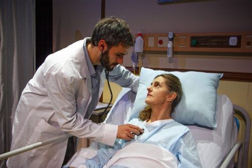 “Al fin y cabo es mi vida”, una mujer atrapada en su cuerpo desafía a la muerte y a las certezas de la vida